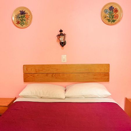 Hotel Las Golondrinas 오아하카주 외부 사진