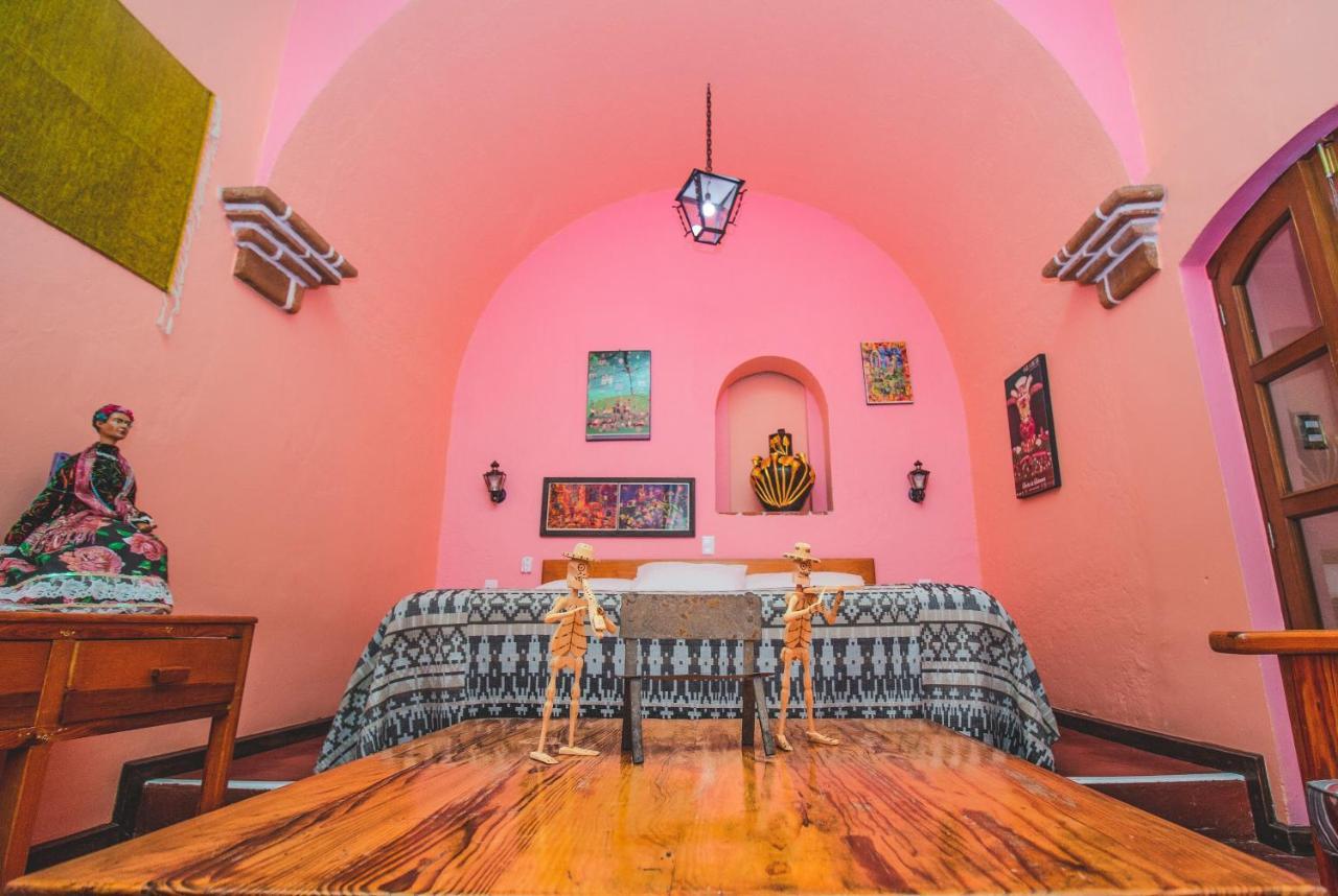 Hotel Las Golondrinas 오아하카주 외부 사진