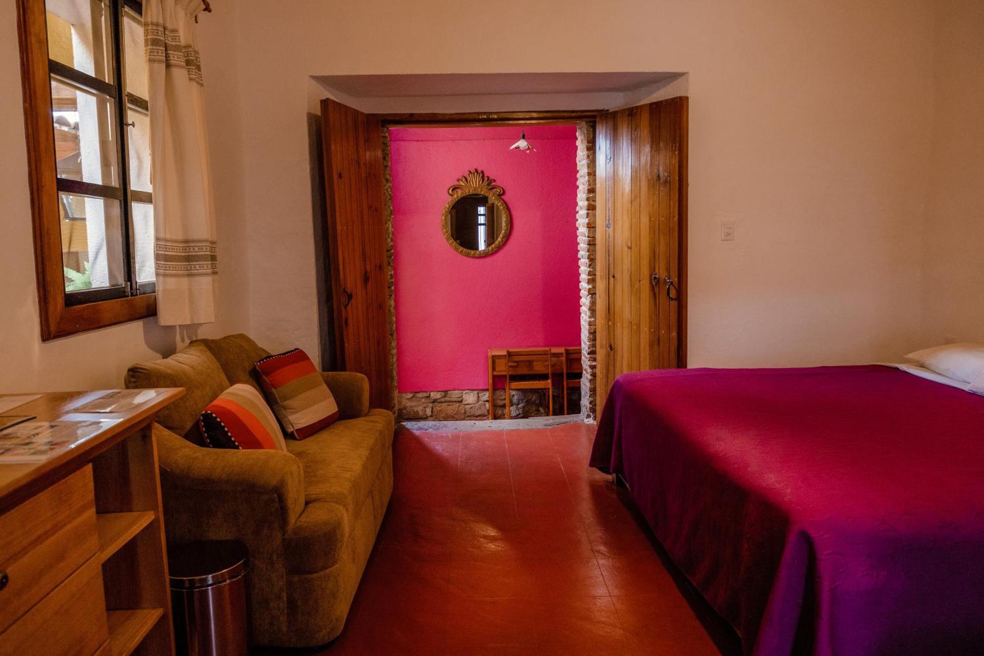 Hotel Las Golondrinas 오아하카주 외부 사진
