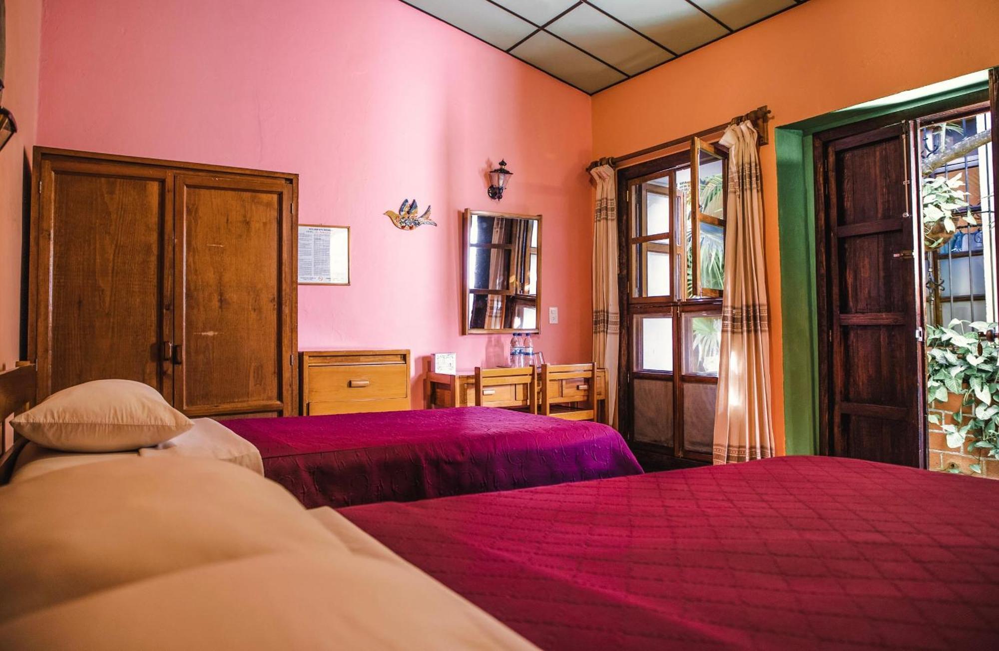Hotel Las Golondrinas 오아하카주 외부 사진